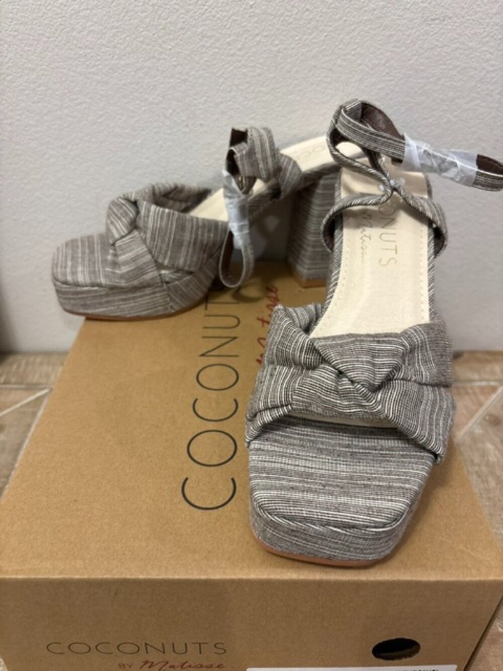 NEW Matisse Platform Ankle Strap Sandals – Brown Stripe Sizes: 7, 8, 9